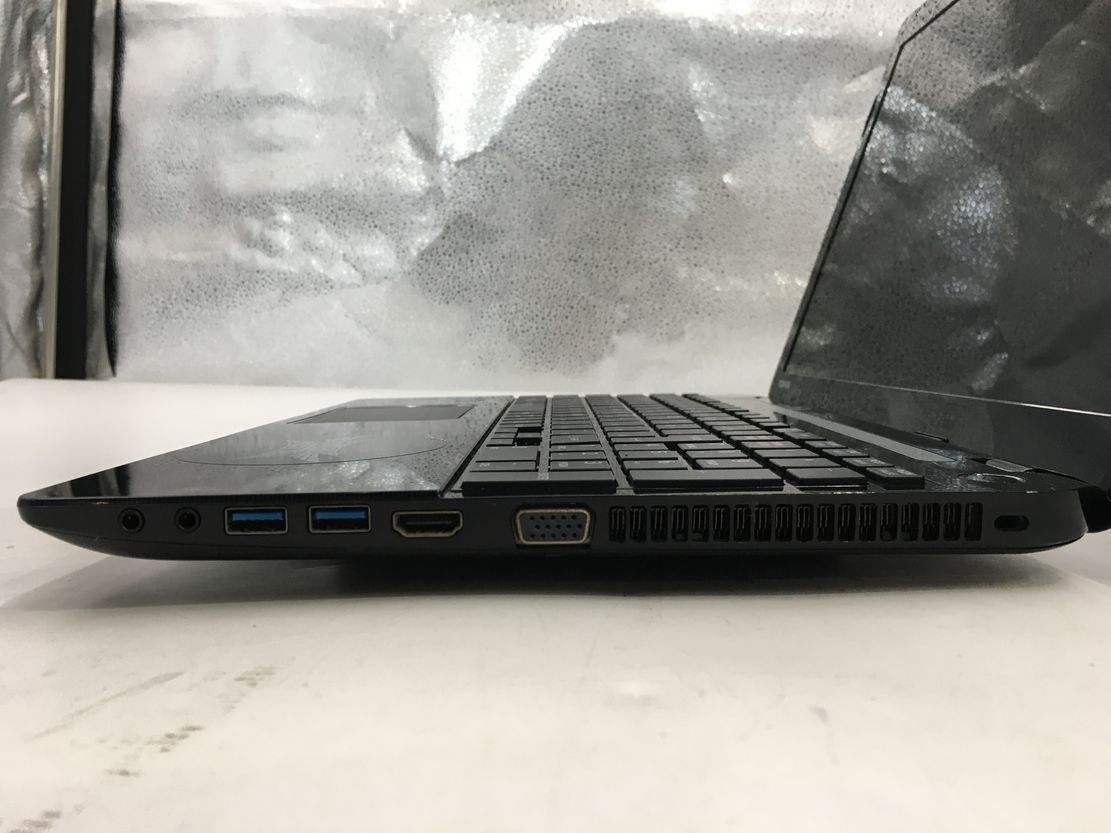 TOSHIBA/ノート/HDD 750GB/第4世代Core i3/メモリ4GB/WEBカメラ有/OS無-240501000957561_側面（右）M