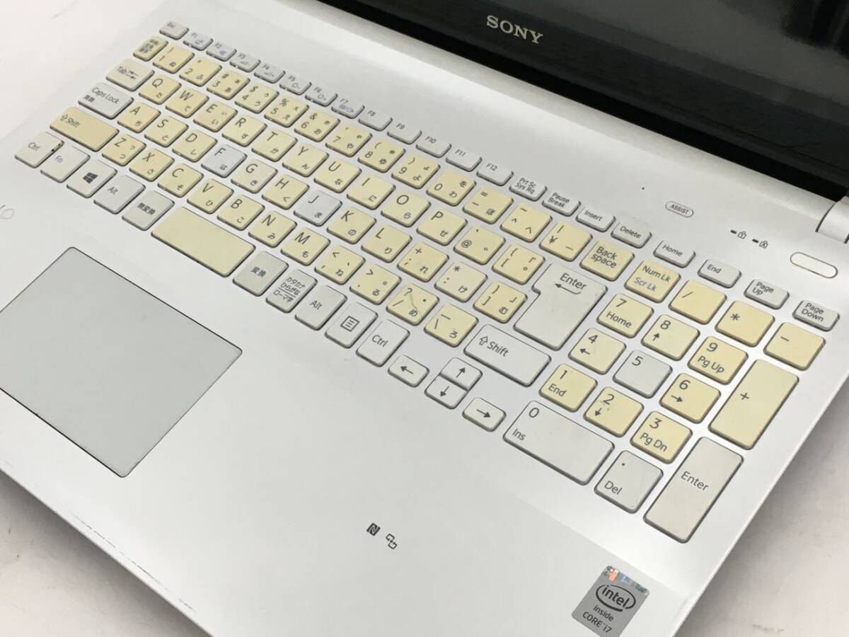 SONY/ノート/HDD 1500GB/第4世代Core i7/メモリ8GB/8GB/WEBカメラ有/OS無-240507000965702_キーボード接写１