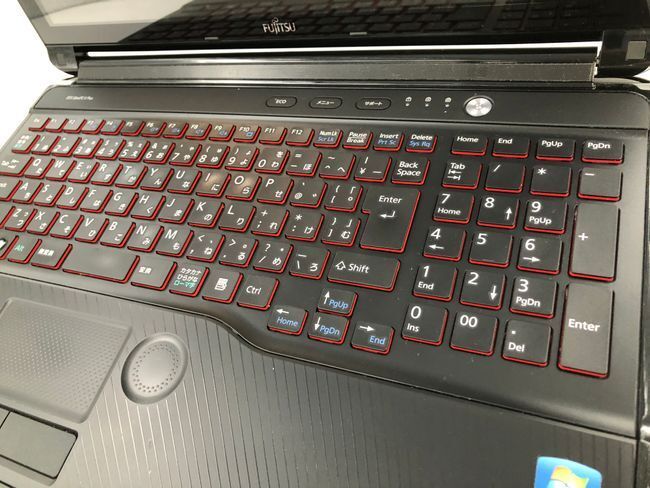 FUJITSU/ノート/HDD 1000GB/第3世代Core i7/メモリ4GB/4GB/WEBカメラ有/OS無-240501000955666_キーボード接写１