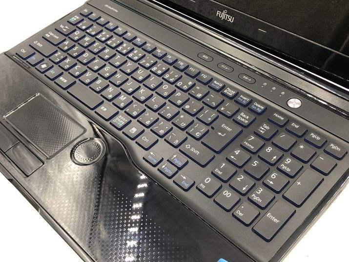 FUJITSU/ノート/HDD 500GB/第2世代Core i5/メモリ4GB/WEBカメラ有/OS無-240503000960314_キーボード接写１