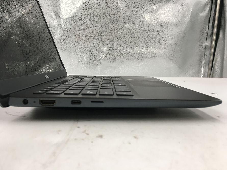 Dell Inc./ノート/第10世代Core i5/メモリ4GB/4GB/WEBカメラ有/OS無-240130000768318_側面（左）M