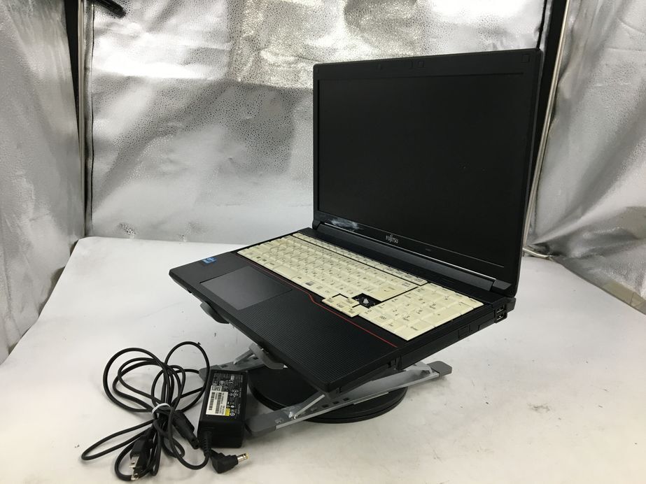 FUJITSU/ノート/HDD 320GB/第3世代Core i3/メモリ2GB/2GB/WEBカメラ無/OS無-240424000941720の画像1