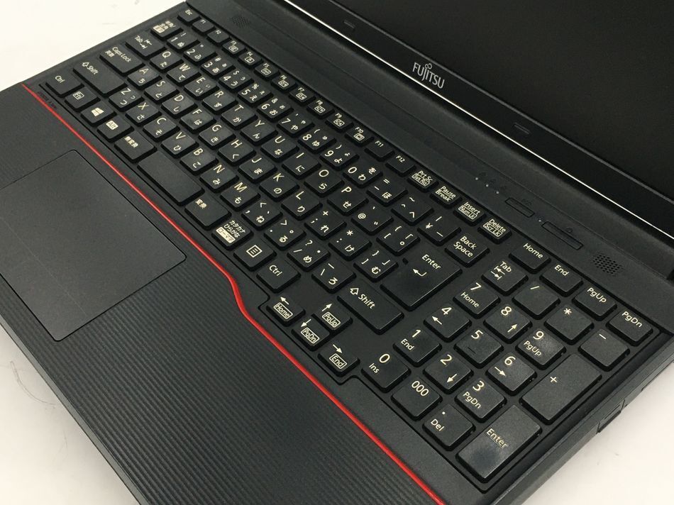 FUJITSU/ノート/HDD 500GB/第4世代Core i5/メモリ4GB/WEBカメラ無/OS無-240503000960962_キーボード接写１