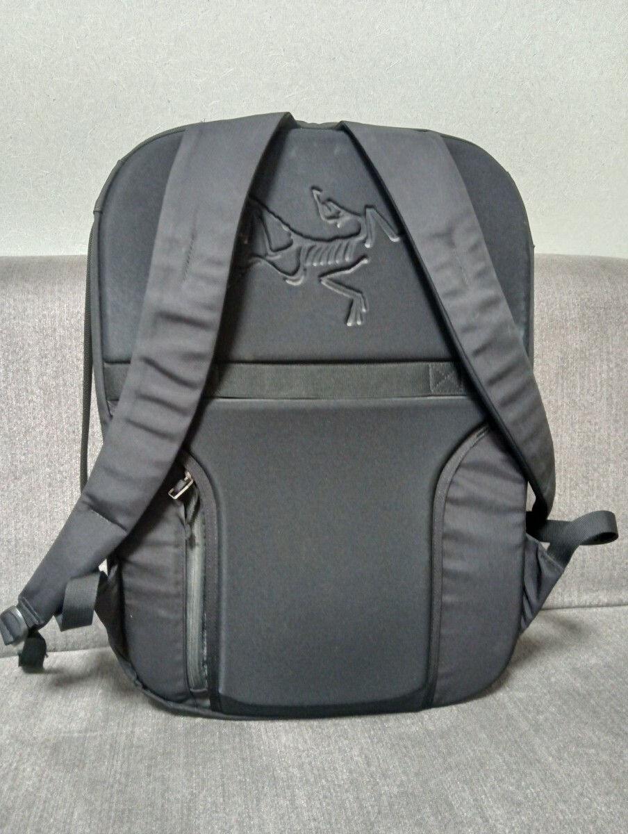 ARC’TERYX ARC TERYX アークテリクス バックパック リュック ブラック Backpack BLADE 20 黒 大容量 旅行 レディース メンズ スポーツ_画像2