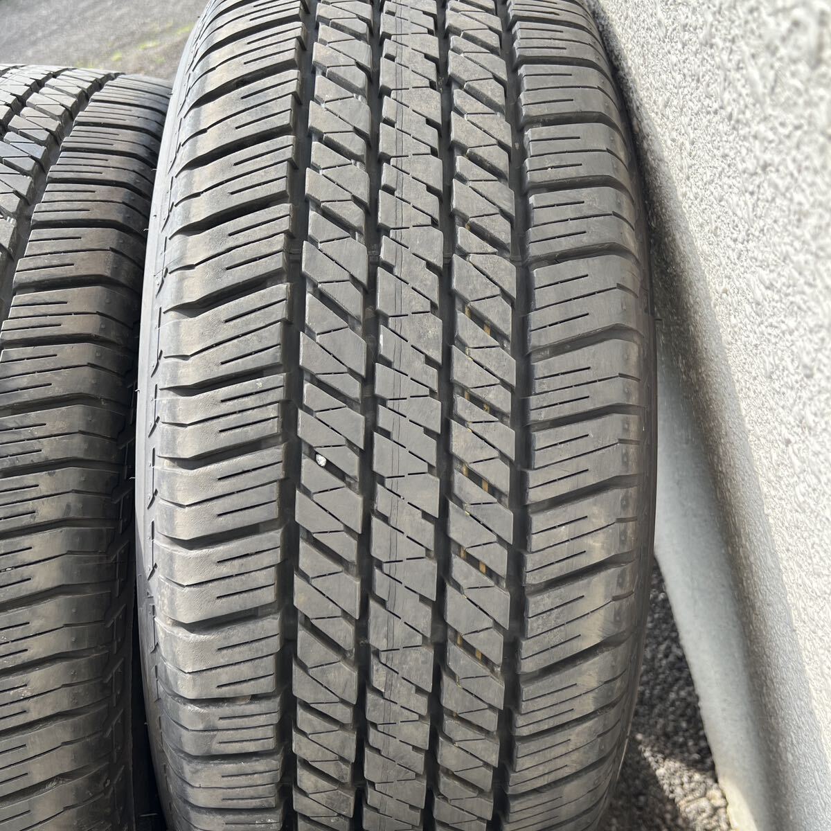 【美品】バリ山 265/60R18 ブリヂストン H/T 684Ⅱ ハイラックス プラド ベンツ ゲレンデ ジープ チェロキー パジェロ等 バリ溝_画像8