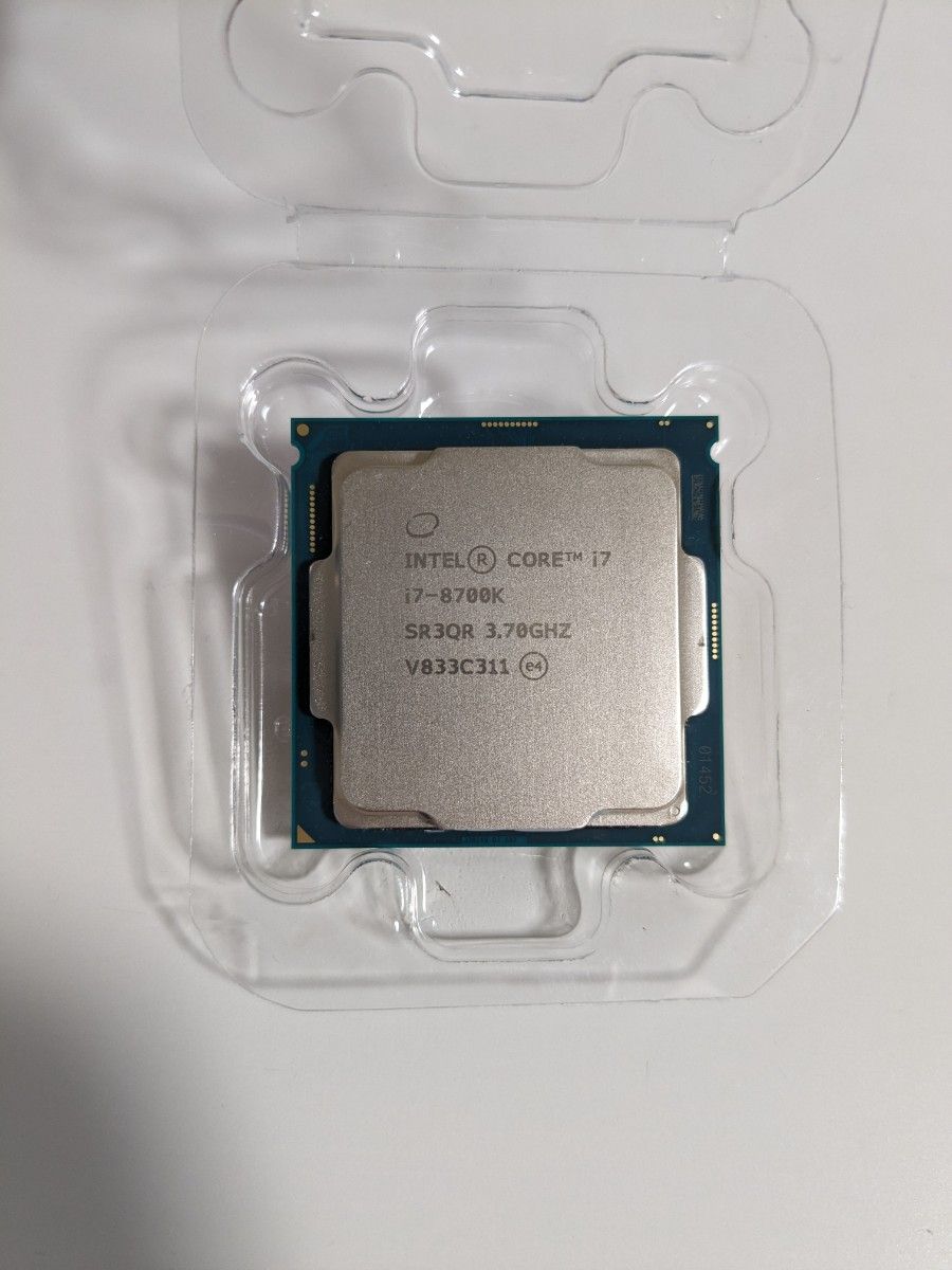 Intel Core i7-8700k 3.70GHz 動作確認済