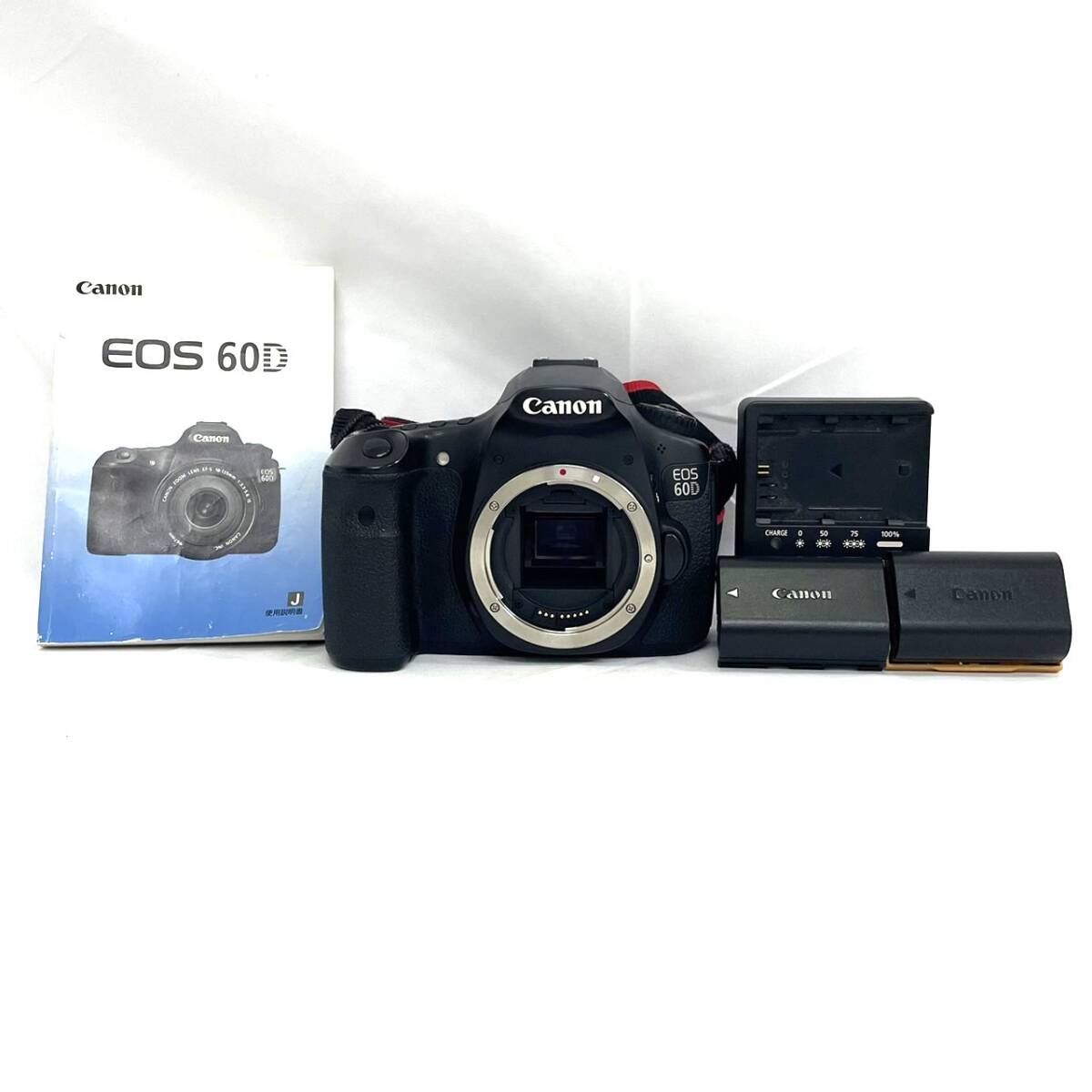 【5440】シャッター〇！Canon キャノン EOS60D デジタル一眼レフカメラ ボディ 本体 バッテリー×2個付き 説明書付き 写真 ブランド_画像1