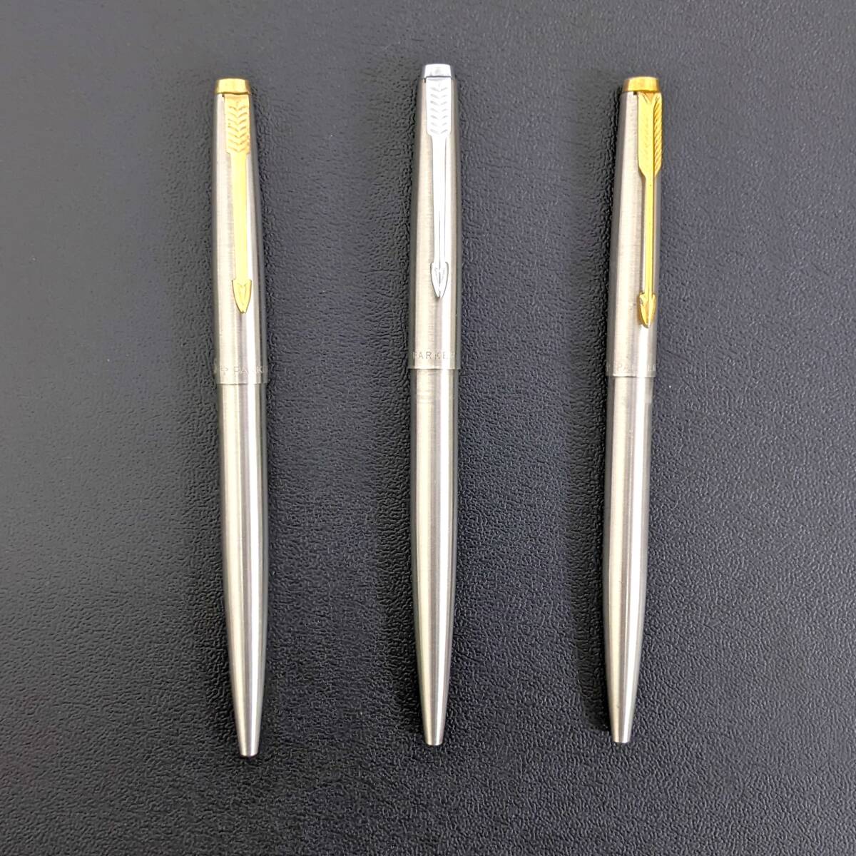 【5368】PARKER パーカー ボールペン ノック式 筆記用具 シルバーカラー ゴールドカラー イギリス ブランド ビジネス クラシック_画像2