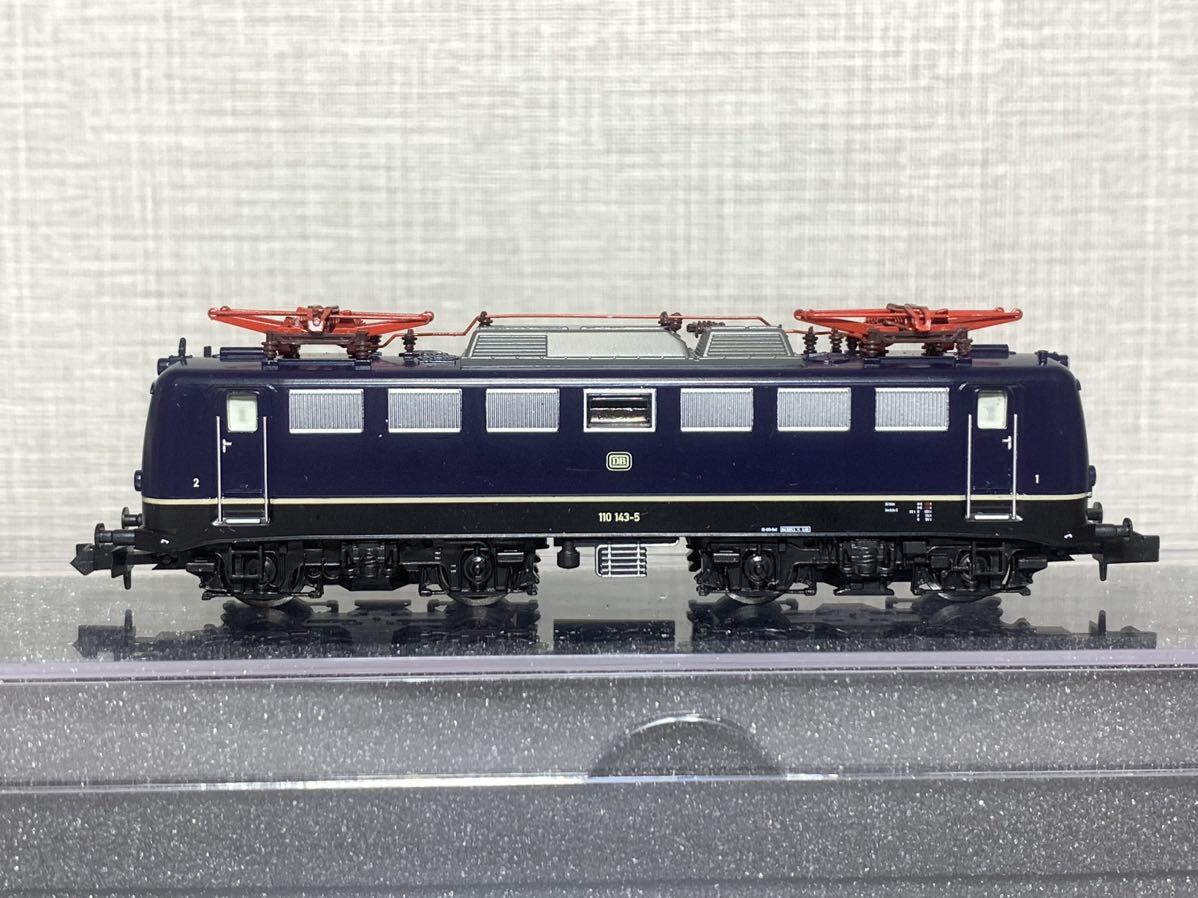 ホビートレイン　H2830 BR110形電気機関車 DB EpIV ブルー　②　HOBBYTRAIN オリエント　KATO_画像4