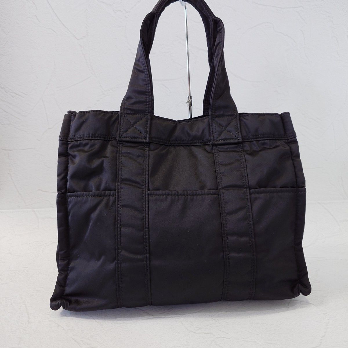 美品 吉田カバン トートバッグ PORTER TANKER タンカー 黒 美品 吉田カバン トートバッグ PORTER TANKER タンカー 黒