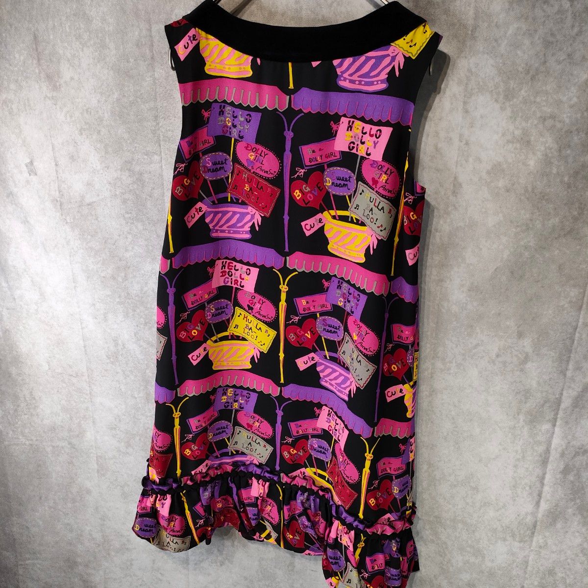 DOLLY GIRL By ANNA SUI】ワンピース ノースリーブ 総柄 DOLLY GIRL By ANNA SUI】ワンピース ノースリーブ 総柄