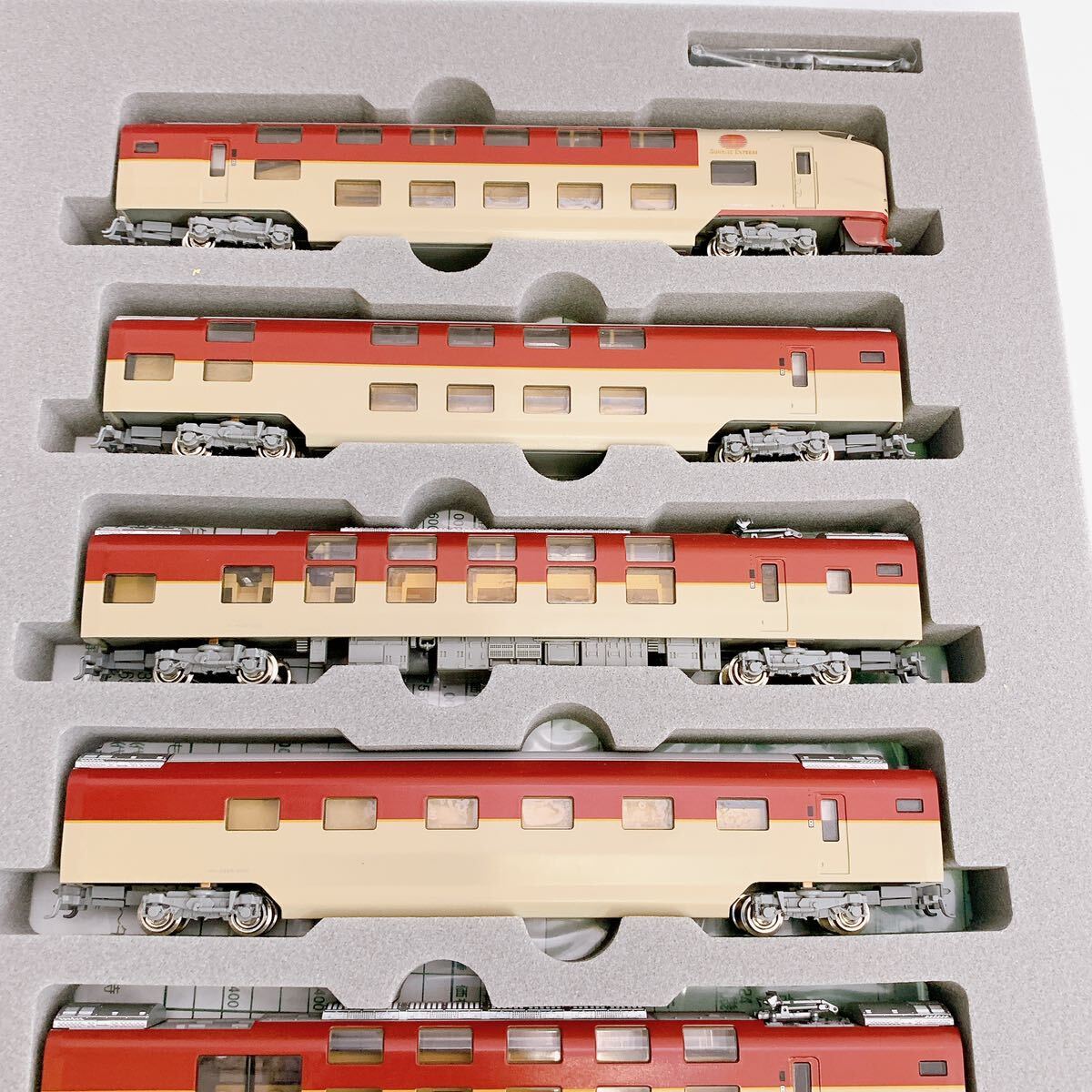 4SB083【美品】 KATO Nゲージ 10-387 285系 3000番台 サンライズエクスプレス 鉄道模型 中古 現状品の画像6