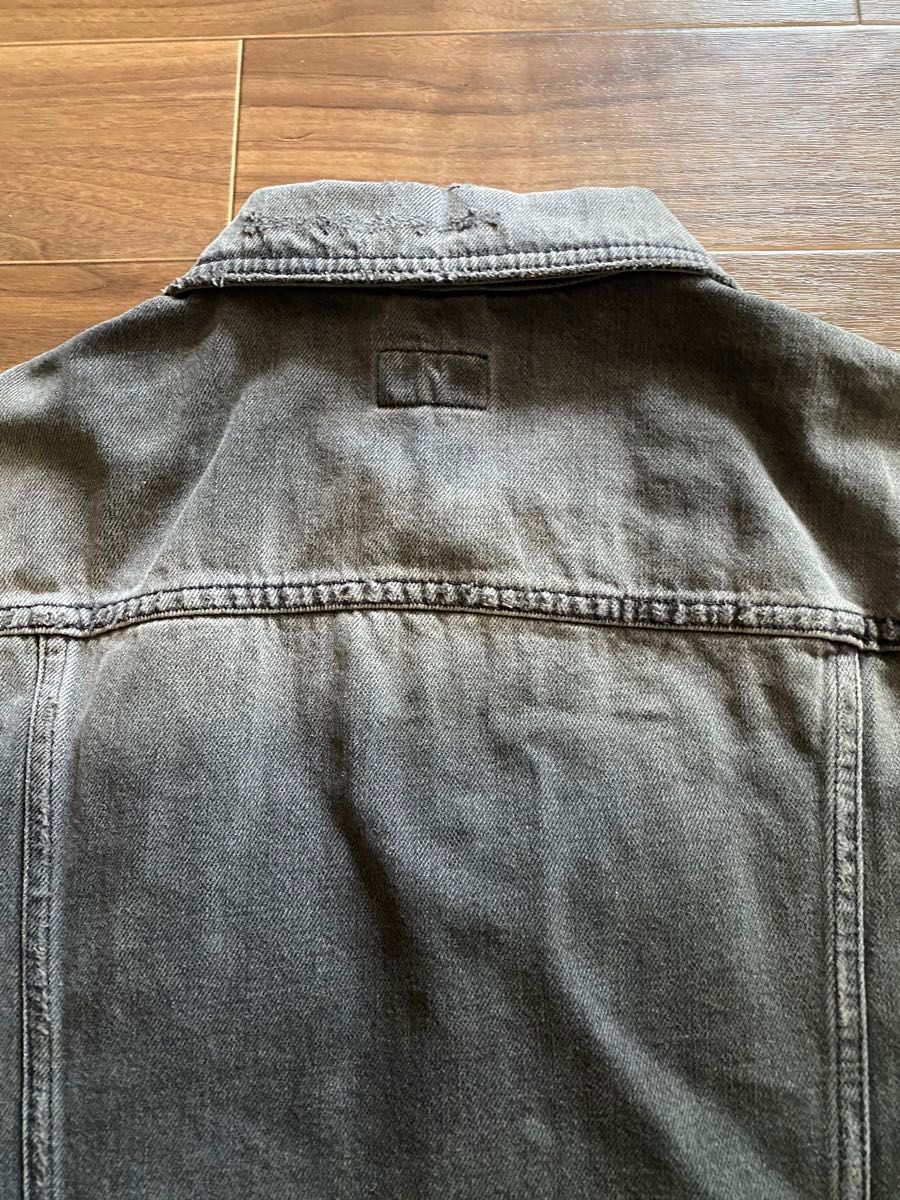 新品未使用タグ付き　ヌーディジーンズ　nudie jeans デニムジャケット　BILLY ビリー　フェードブラック　Gジャン