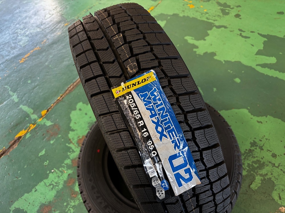 [ new old goods ] studdless tires 205/65R16 95Q Dunlop WINTER MAXX WM02 2 pcs set unused 2022 year made snow tire 