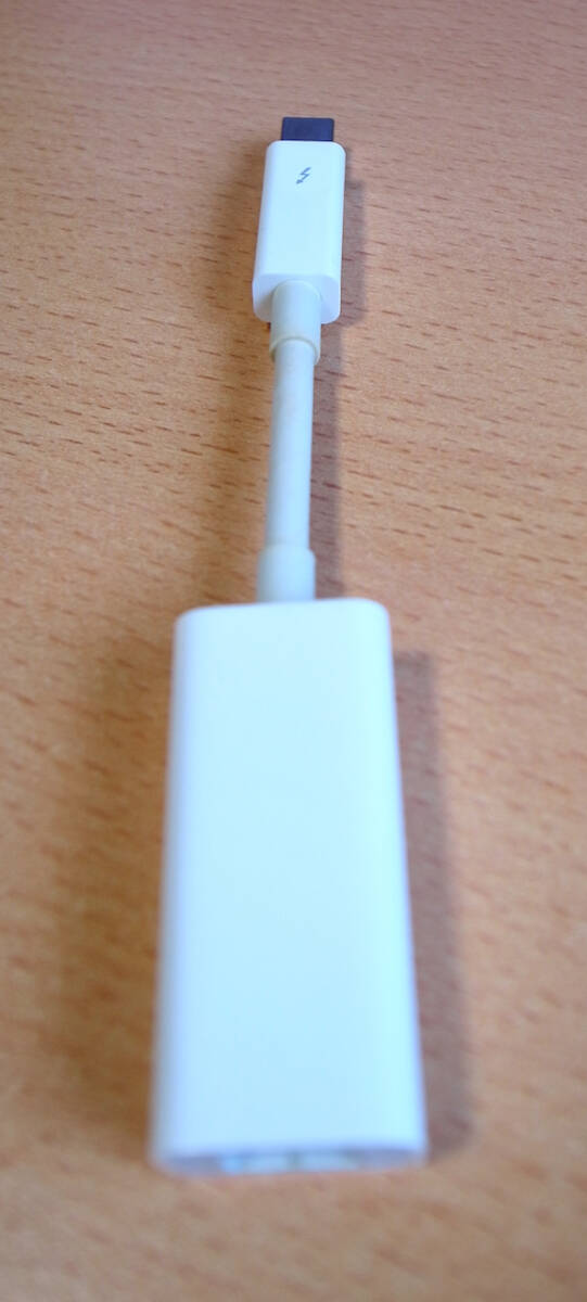  б/у *Apple Thunderbolt - FireWire адаптер 