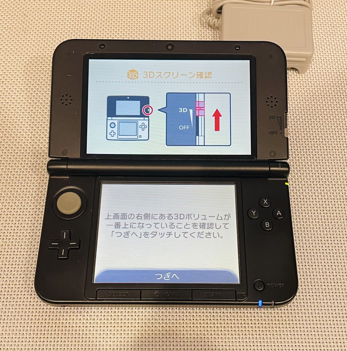 ニンテンドー3DSLL ブルーブラック 本体動作品　送料無料　任天堂 Nintendo ブルー