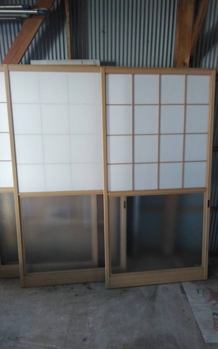 美品【引き取り限定】☆アルミ枠 磨りガラス障子 4戸(枚)セット 177× 美品【引き取り限定】☆アルミ枠 磨りガラス障子 4戸(枚)セット 177×
