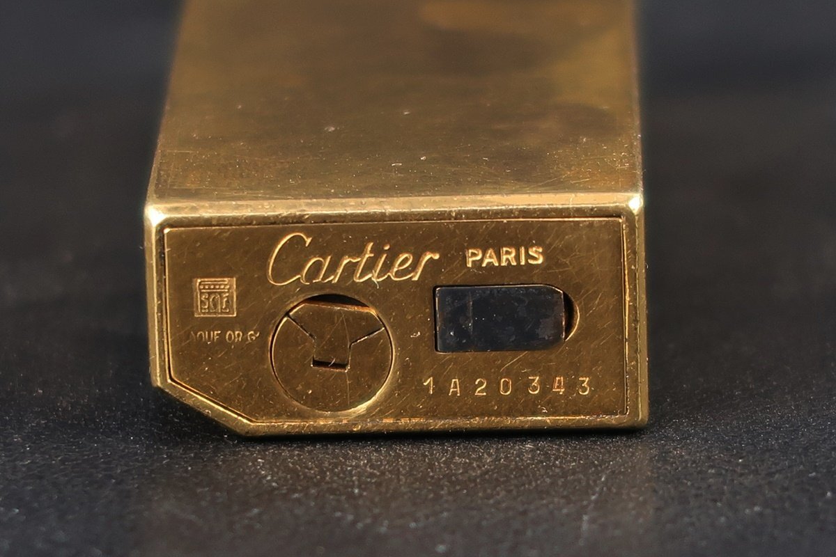 【美品】Cartier カルティエ 五角形 高級ガスライター 喫煙具 ブランド小物 着火確認済み【QN54】の画像3
