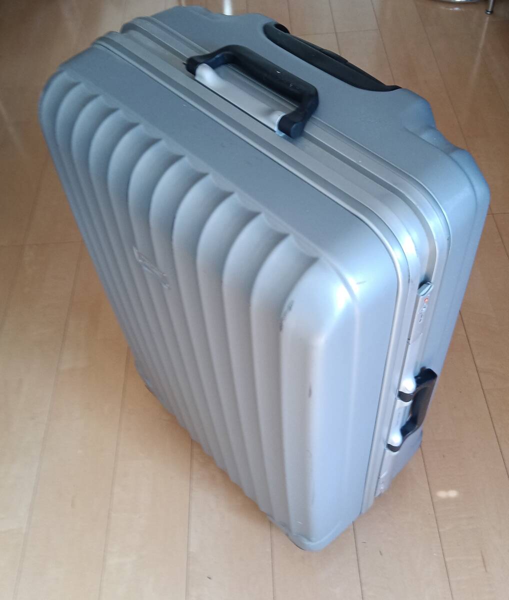 【送料無料】大型　トランク　スーツケース　鍵なし_画像1