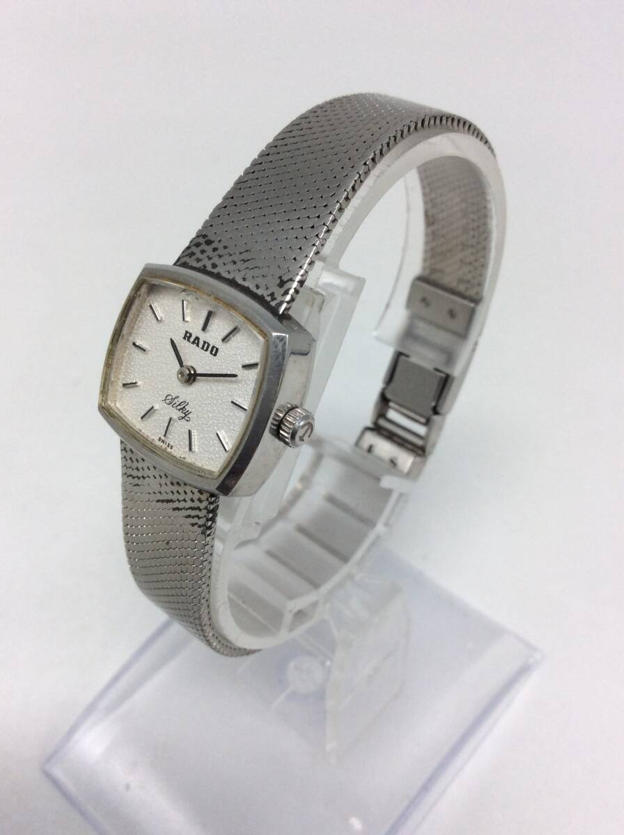 O15♪【手巻き/稼働】RADO ラドー Silky シルキー ２針 スクエア STAINLESS STEEL ステンレス 腕時計 レディース 現状品 ♪_画像2