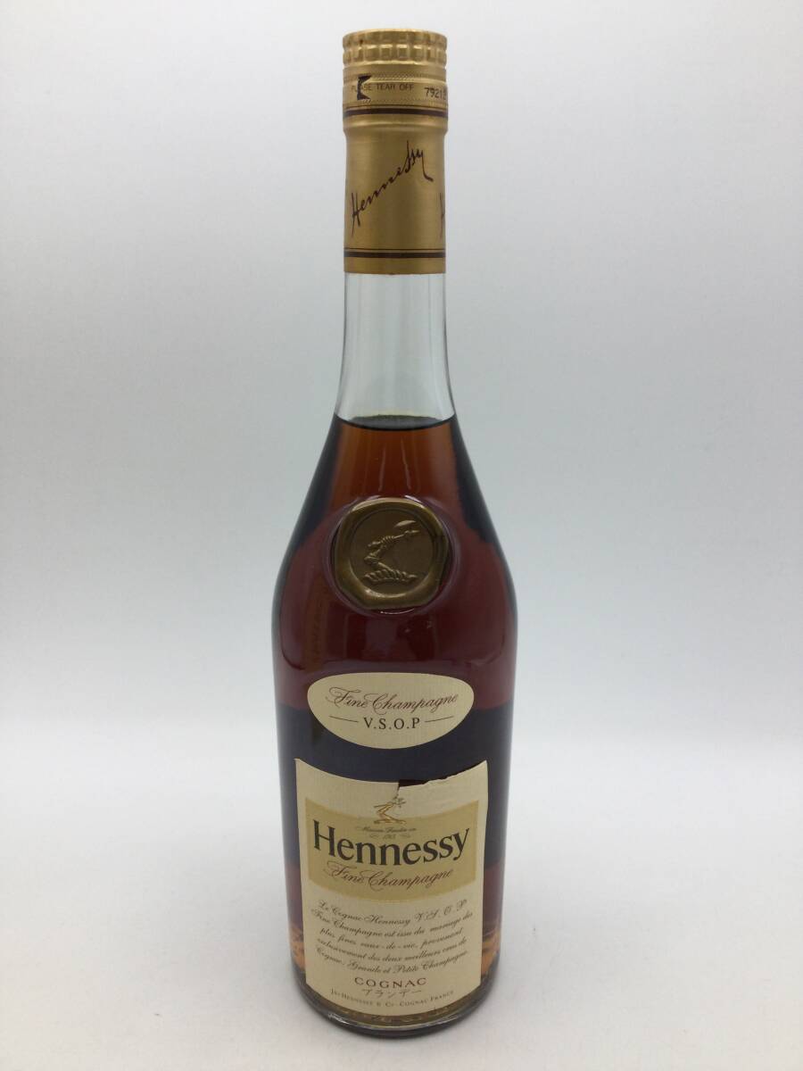 S86◇【未開栓】Hennessy ヘネシー Fine Cham pagne COCNAC コニャック VSOP スリムボトル ブランデー 箱付き 古酒 洋酒 ◇の画像2