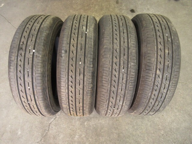 185/65R15 BRIDGESTONE REGNO GR-XⅡ 4本 2023年 溝有 185-65-15 ブリヂストン レグノ ★タイヤ交換OK★ アクア シエンタ フリード ノート_画像1