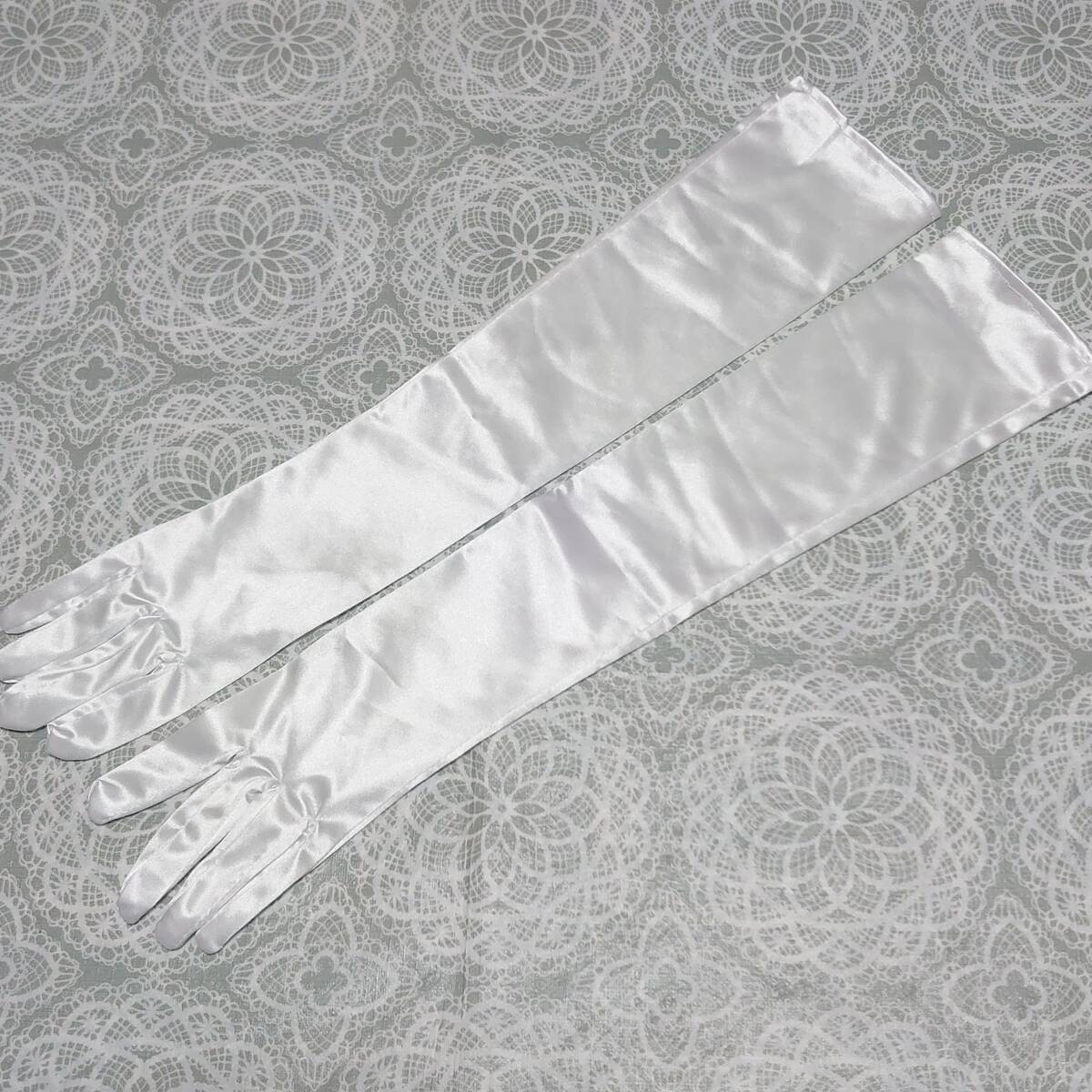  gloves * long glove * approximately 54cm* white * lustre * wedding * formal /1048