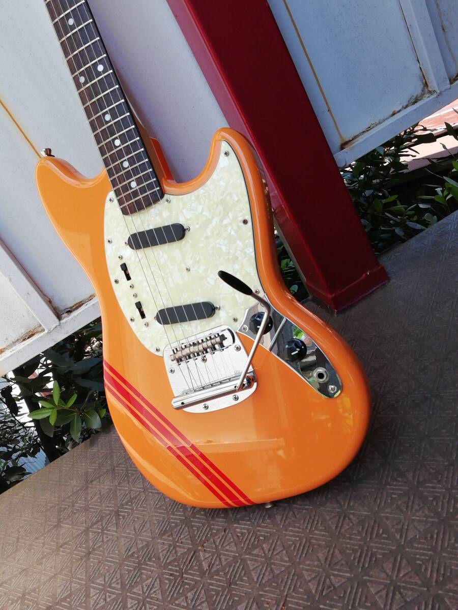  Bacchus Bacchus соревнование orange Mustang редкий цвет звук хороший. FENDER серия 