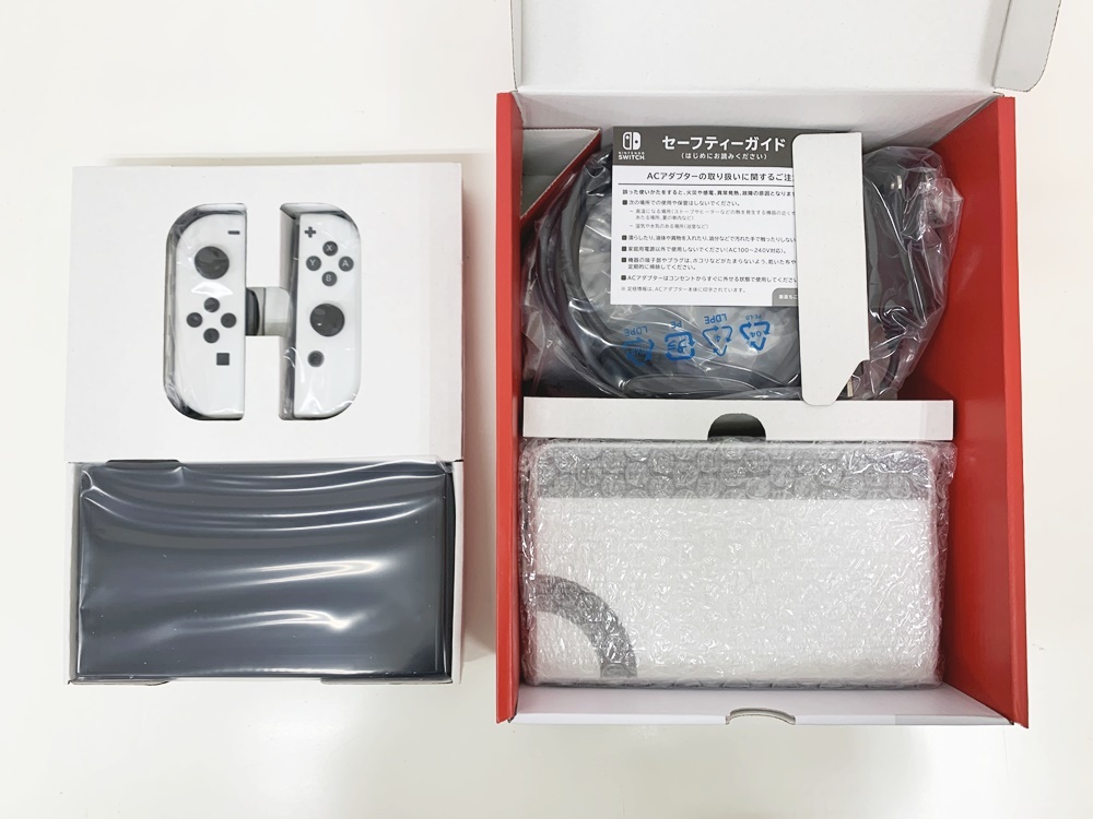 G-65-043 未使用品☆Nintendo Switch ニンテンドー スイッチ 有機ELモデル ホワイト 本体 他店保証印あり　_画像2