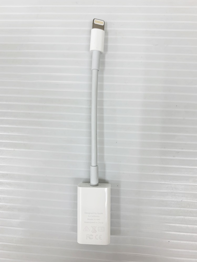 K-65-011 б/у *Apple Lightning USB камера адаптер MD821AM/A