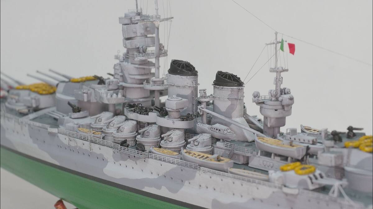 完成品 1/700 イタリア海軍 戦艦リットリオ // Italian Navy battleship Littorio 艦船模型の画像6