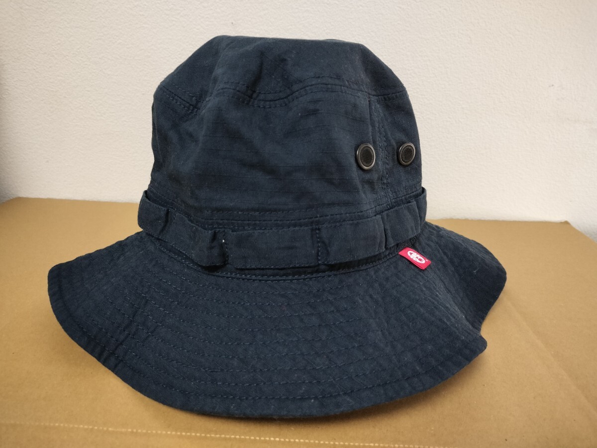 未使用品 サイズL COLEMAN SAFARI HAT コールマン サファリハット バケットハット ネイビー 紺 あご紐付き_画像2