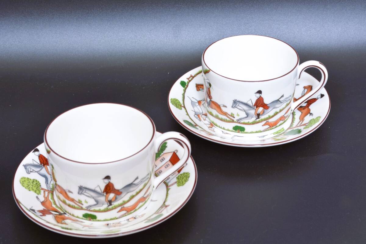 [ прекрасный товар ]WEDGWOOD Wedgwood охота scene пара cup & блюдце / снят с производства 