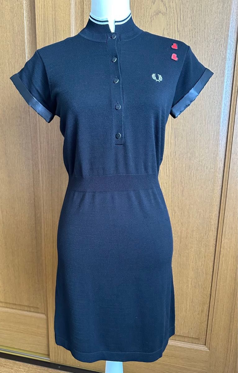 AMY WINEHOUSE×FRED PERRY  黒　BLACK ワンピース　新品未使用タグ付き