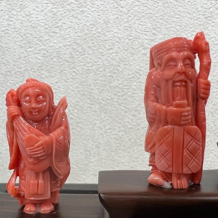 Bibian 比比昂- 超希少天然本珊瑚七福神台座ガラスケース付◇超 Bibian 比比昂- 超希少天然本珊瑚七福神台座ガラスケース付◇超