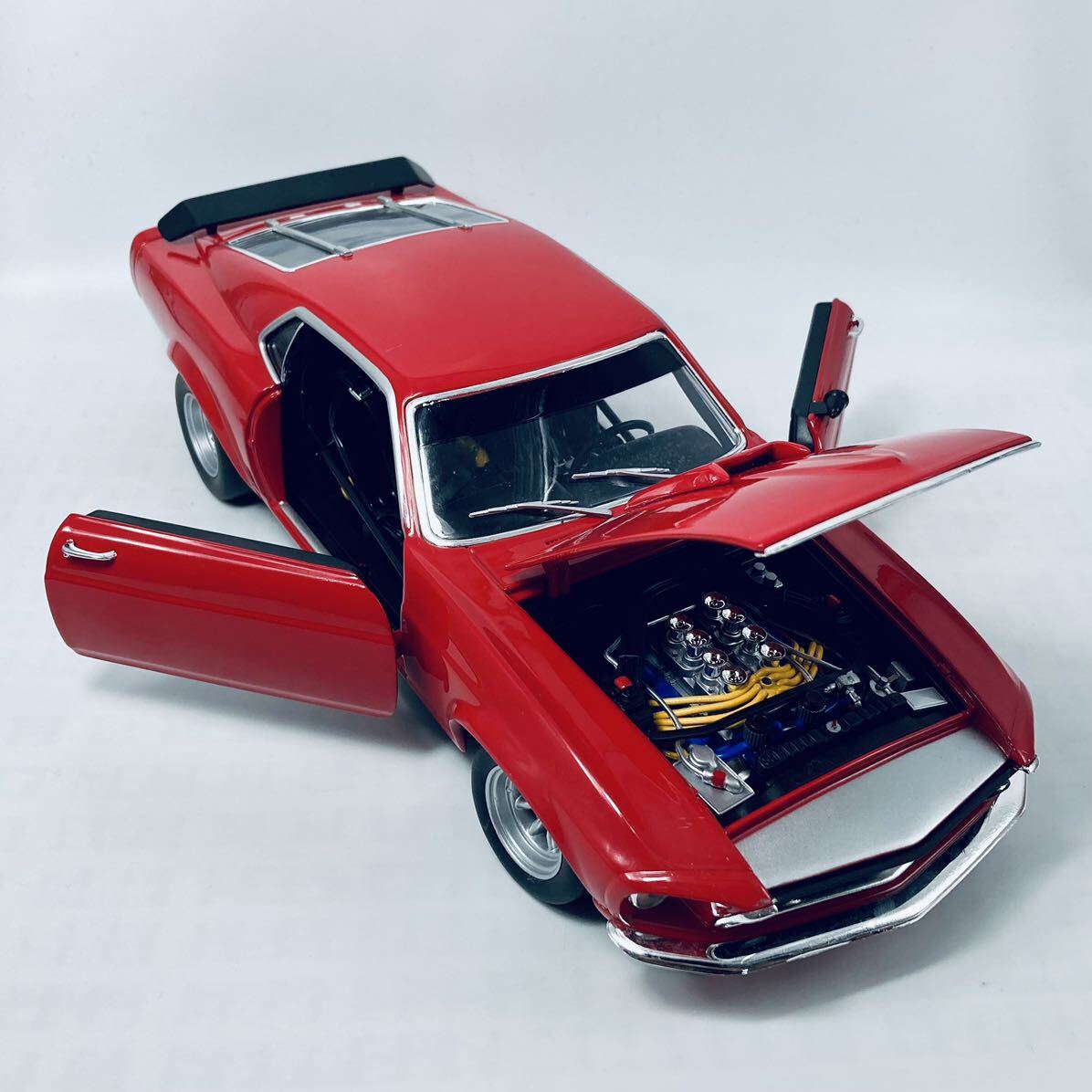 激レア 米国フォードディーラーモデル ACME (welly OEM) 1/18 FORD MUSTANG BOSS 302 TRANS-AM 1969 RED マスタング ボス302 トランザムの画像5