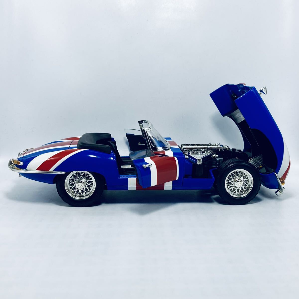 ERTL JOYRIDE 1/18 JAGUAR E-type MkI ROADSTAR AUSTIN POWERS SHAGUAR ジャガーEタイプ ロードスター オースティンパワーズの画像5