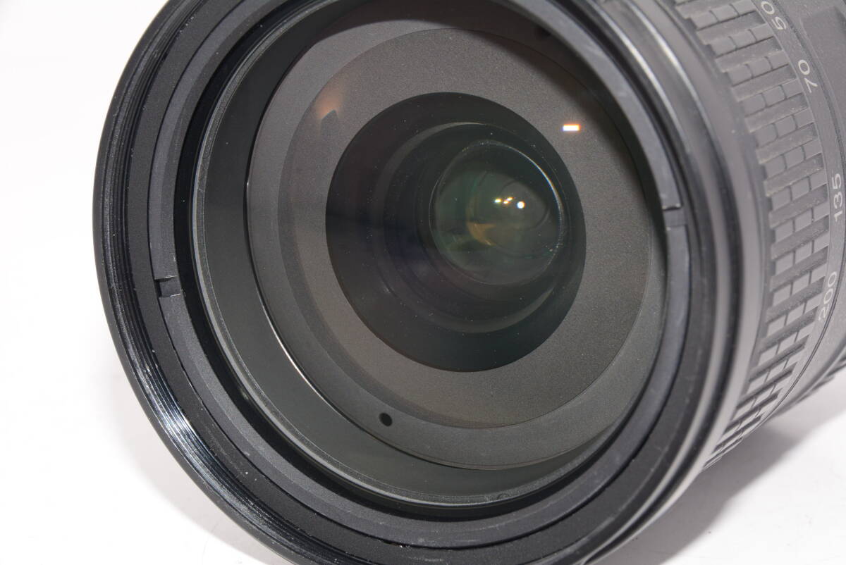 【外観特上級】NIKON ニコン AF-S DX 18-200mm F3.5-5.6G ED VR　#b1408_画像4