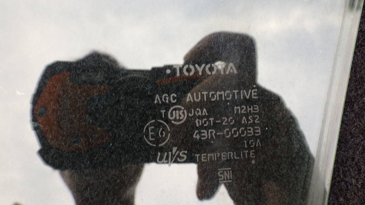 トヨタ　30　プリウス　ZVW30　純正　フロント　前　右　FR　ドア　ガラス　Z16_画像3