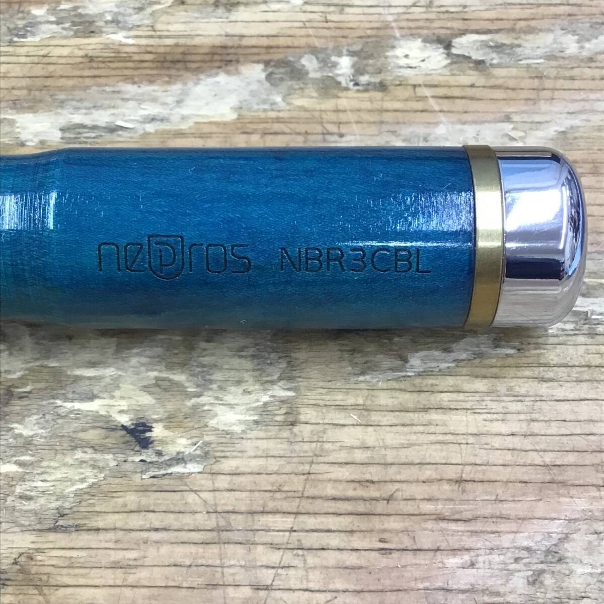 【美品】nepros/ネプロス ミラーネプロス 9.5sq 木柄ラチェットハンドル NBR3CBL 青 木箱付の画像2