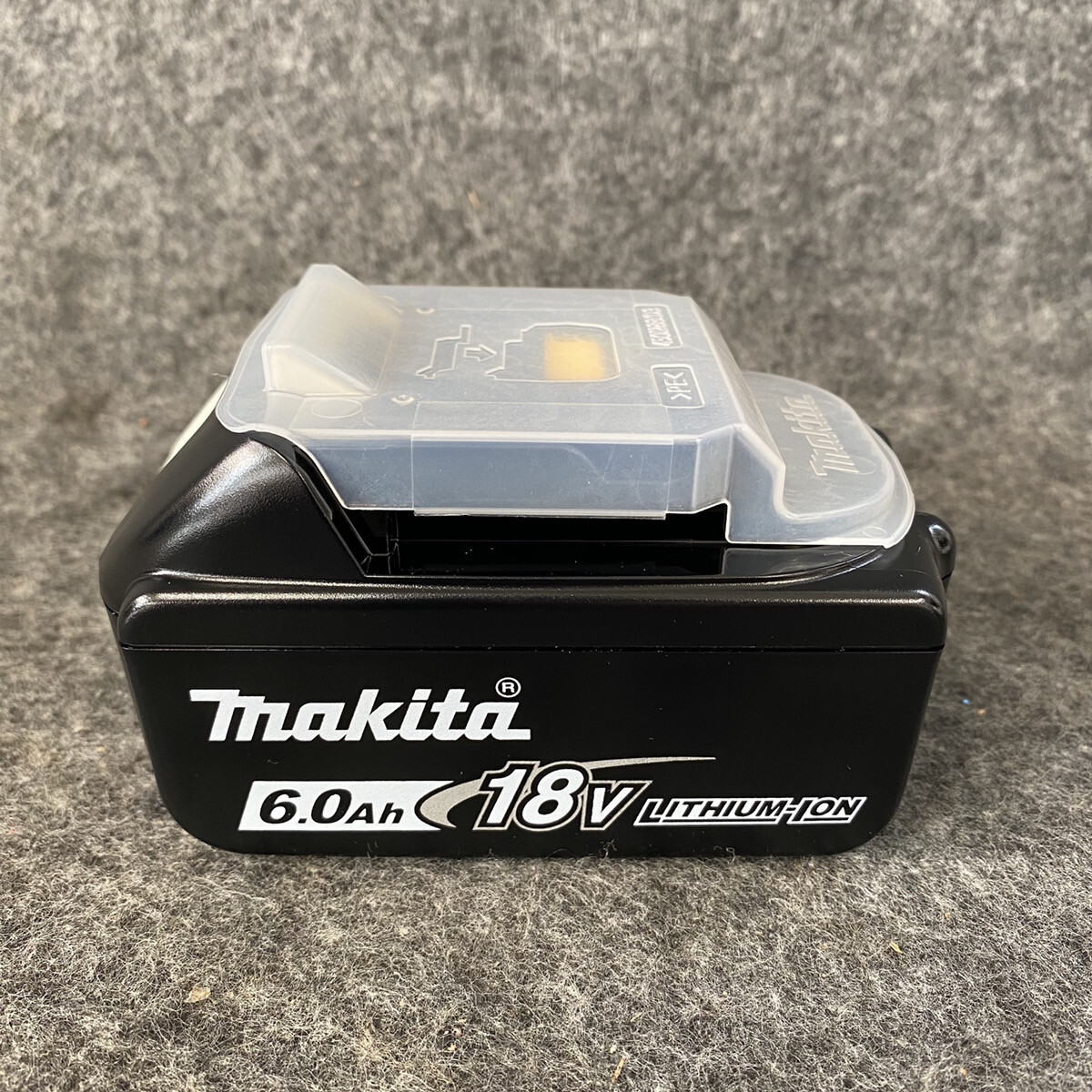 【未使用品】★マキタ(makita) リチウムイオンバッテリー 18V/6.0Ah BL1860B_画像1