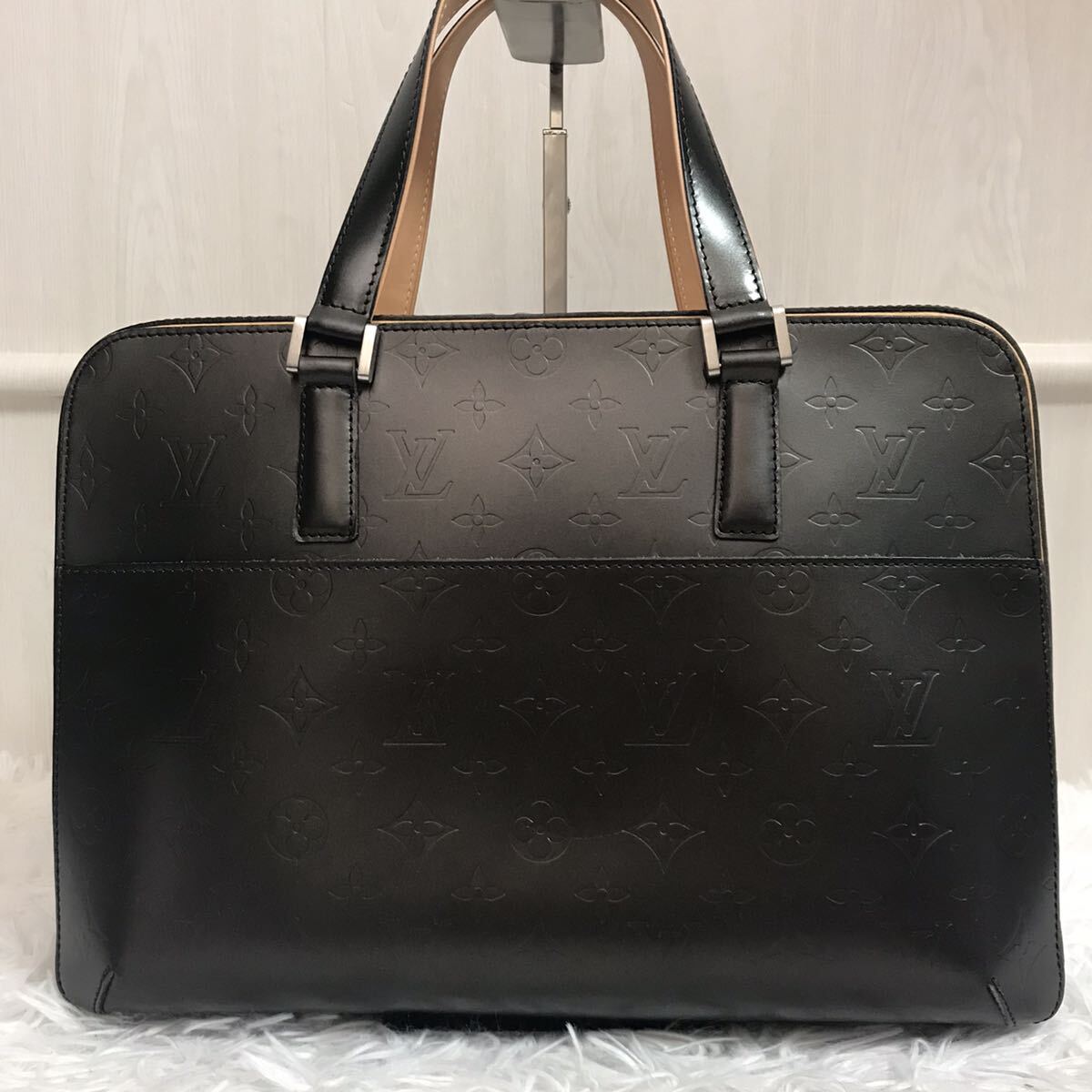 使用数回●ルイヴィトン LOUIS VUITTON マルデン ハンドバッグ トートバッグ モノグラムマット メンズ ビジネス 黒 ブラック レザー ヌメ革_画像2