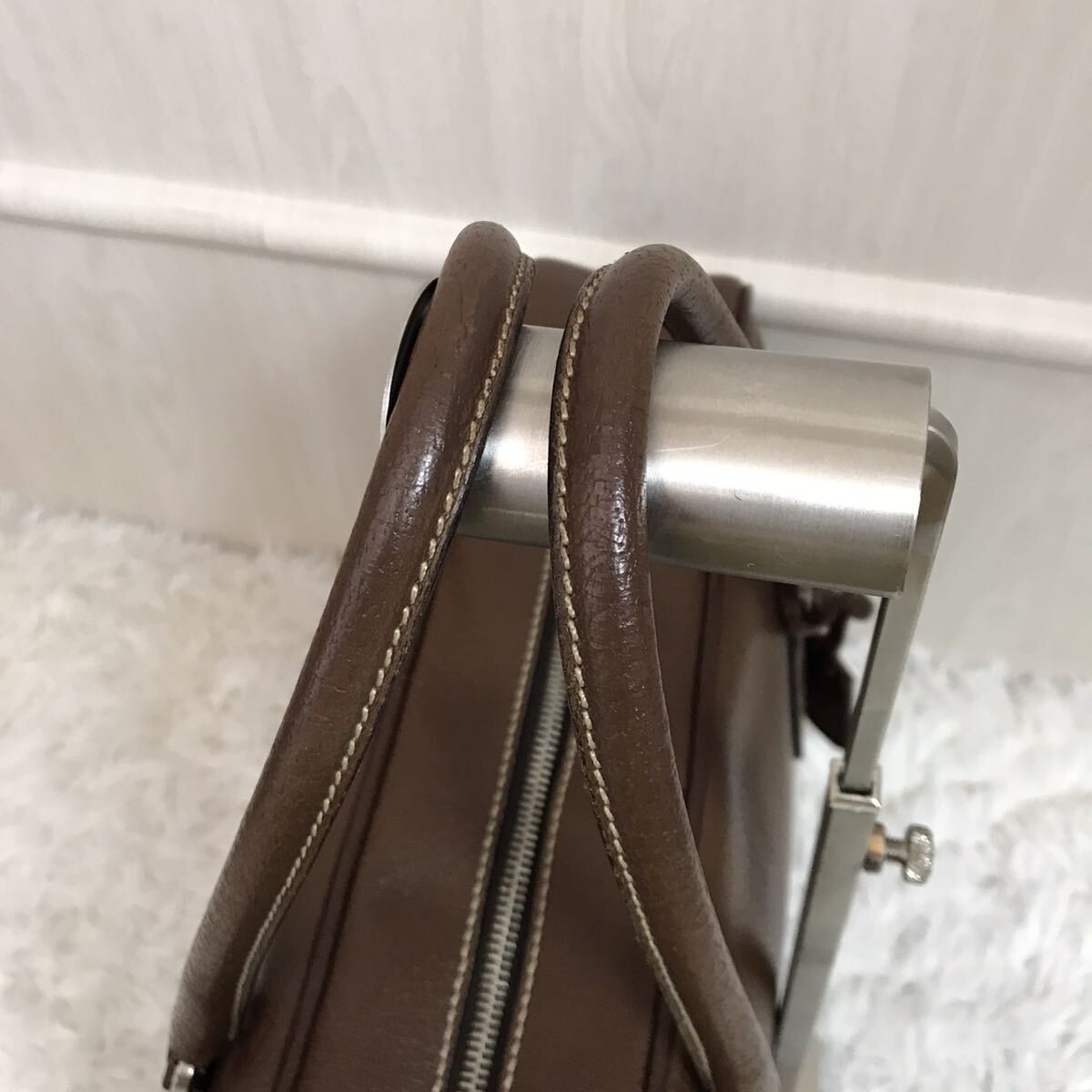 極美品/A4●プラダ PRADA トートバッグ ブリーフケース ビジネスバッグ メンズ 大容量 書類かばん 三角ロゴ レザー 本革 ブラウン ハンド_画像6