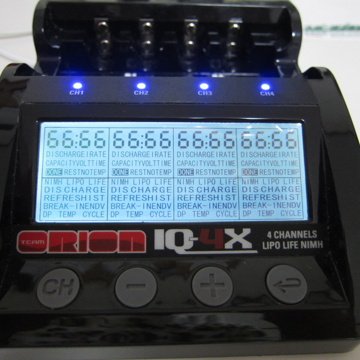 *100 jpy ~* Orion IQ-4X charger Mini-Z .!!