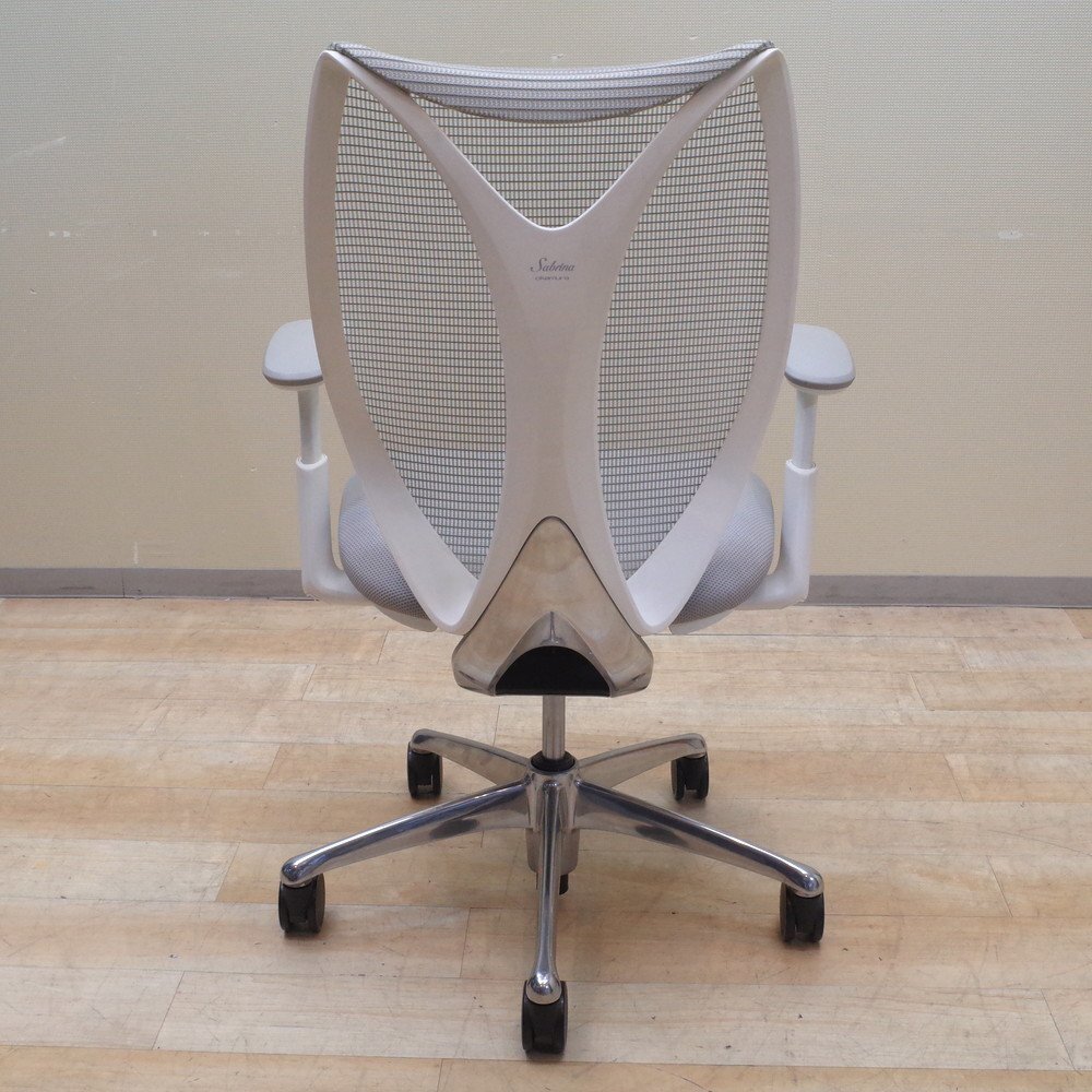 オカムラ サブリナ C853BW-FSZ3 肘付きオフィスチェア グレー 事務椅子 ワークチェア ハイバック メッシュ EG13016 中古オフィス家具の画像5