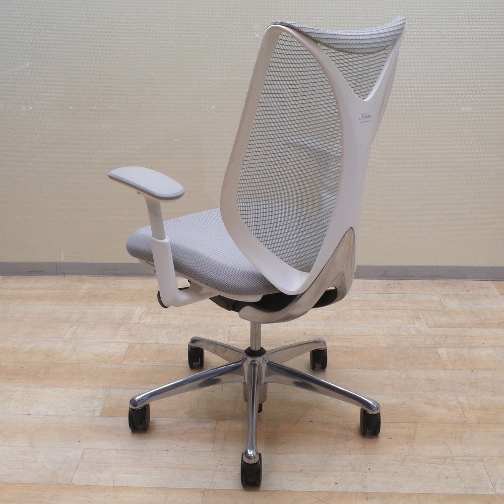 オカムラ サブリナ C853BW-FSZ3 肘付きオフィスチェア グレー 事務椅子 ワークチェア ハイバック メッシュ EG13016 中古オフィス家具の画像4