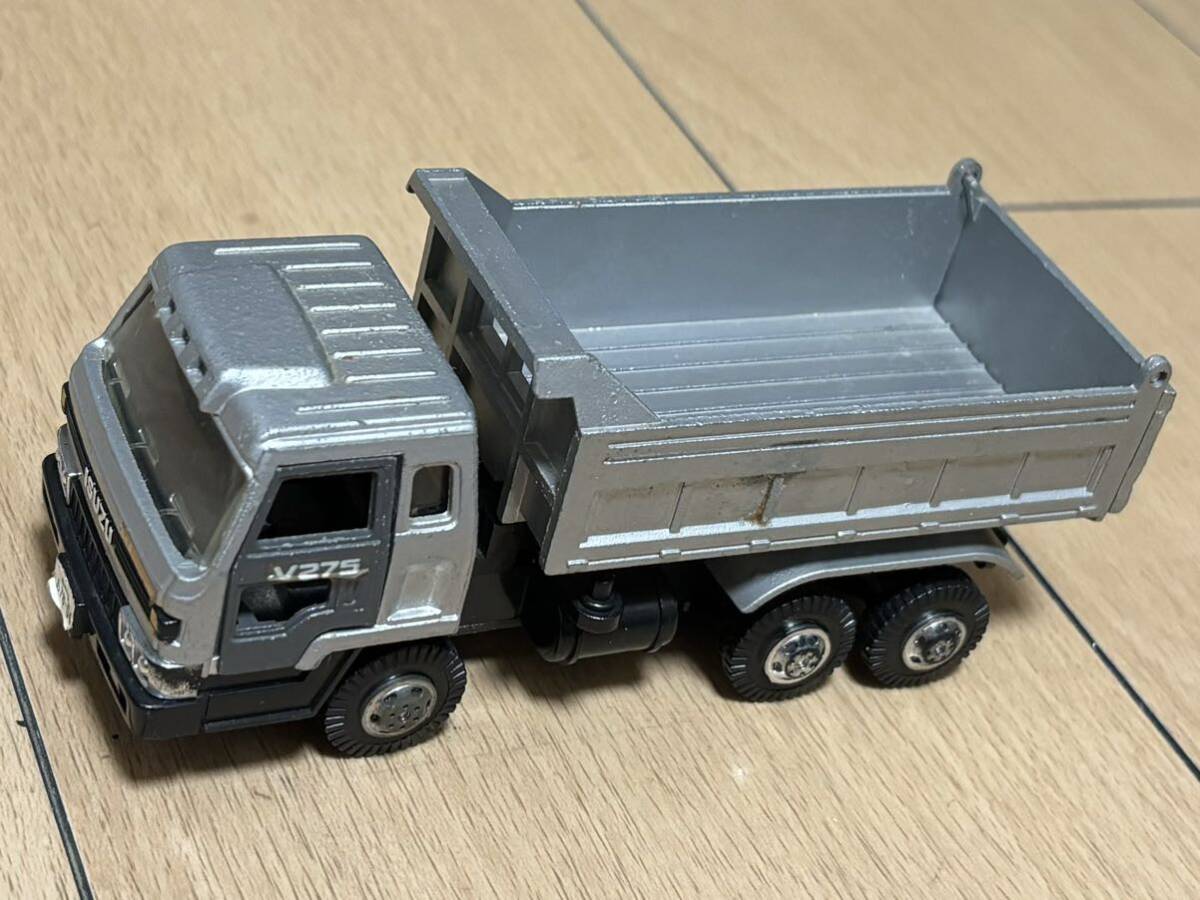  Yonezawa Diapet made in Japan No.T-14 new Isuzu dump truck 1985 year about Yonezawa Diapet 1/55 scale 