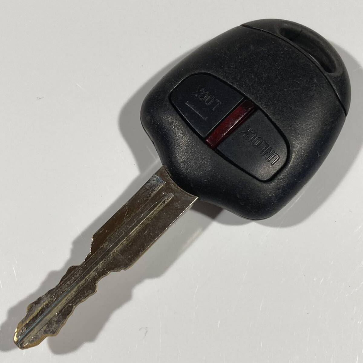  включая доставку MITSUBISHI Mitsubishi оригинальный EK Wagon Aiko ruto Toppo Town Box B печать 2 кнопка "умный" ключ дистанционный ключ ключ MTI064E