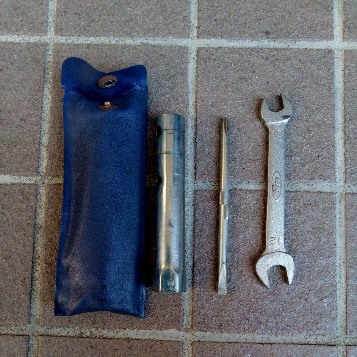  in-vehicle tool set 1 set Honda Monkey Z50J 4L used car from removed 