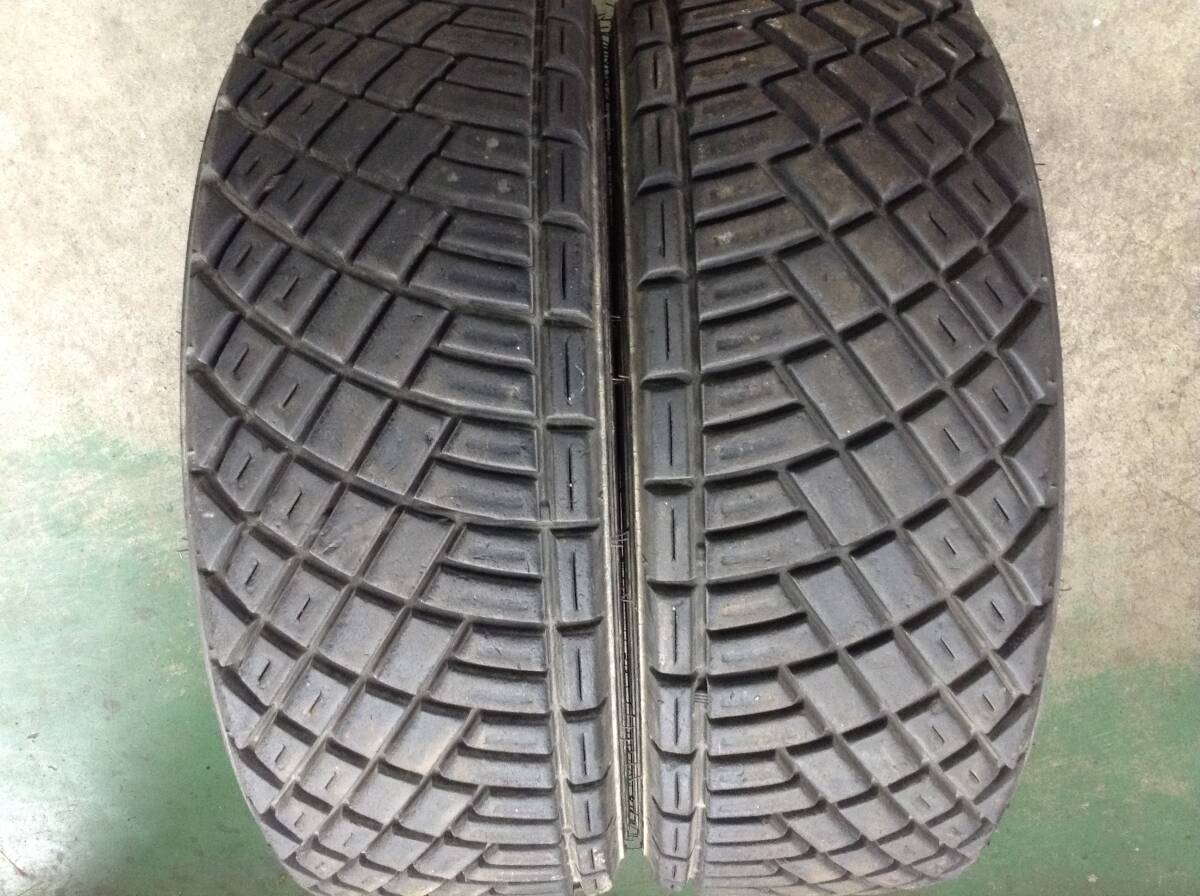 ラリータイヤ　ダンロップ　２０５/６５Ｒ１５　ＤＩＲＥＺＺＡ　８８Ｒ　２本セット（左右）　中古　８ｍｍ_画像1